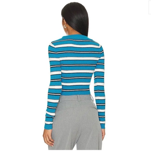 Superdown Keyara Button Up Top in Blue Multi - Picture 3 of 6